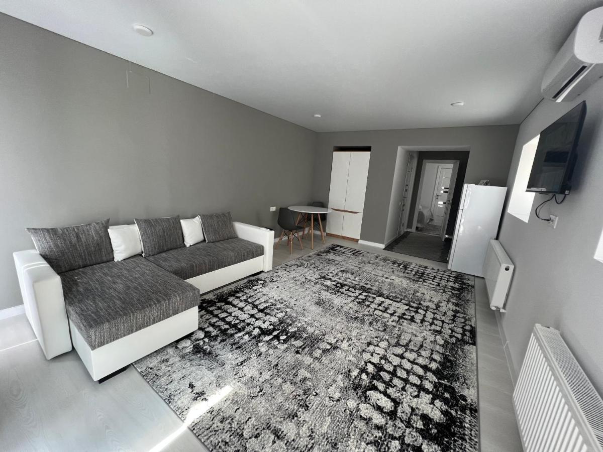 Aparthotel Edinet-Аренда Квартир Единец Exteriör bild